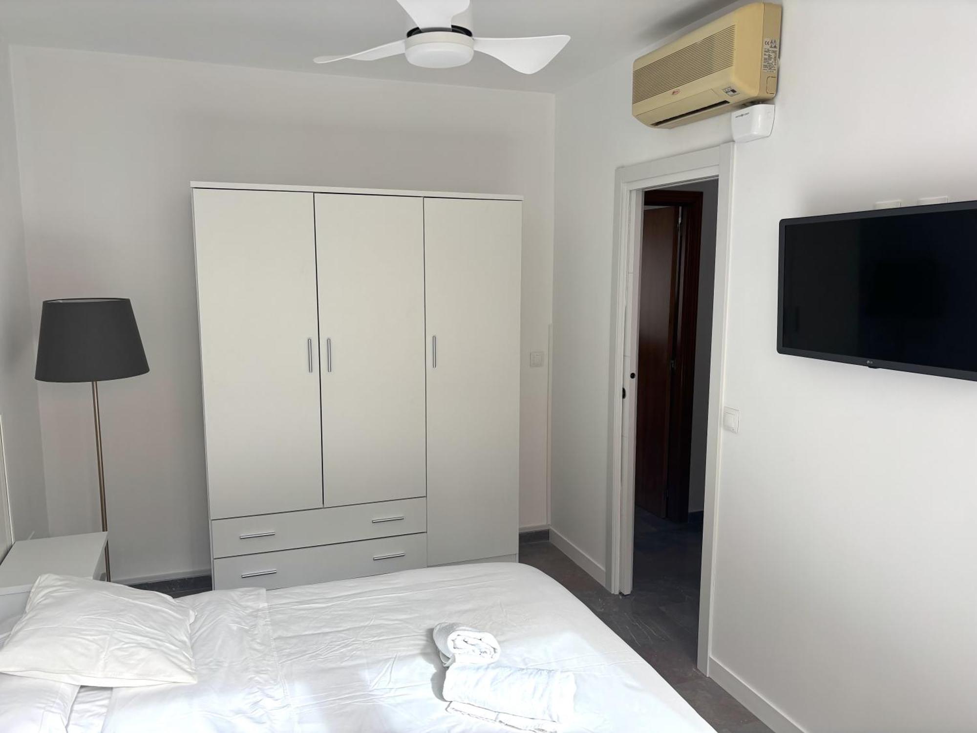 Apartamento Antonio By Solymar Holiday Торре-дель-Мар Экстерьер фото
